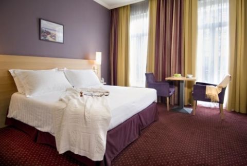 Hotel Floris Avenue