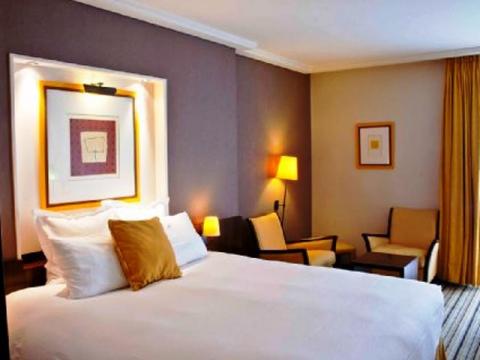 Golden Tulip Brussels
