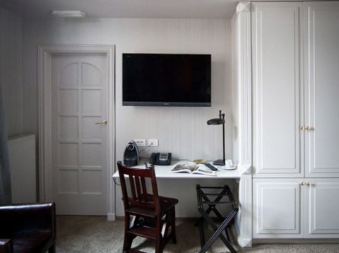 Experiment Twinkamer met regendouche (incl. ontbijt)