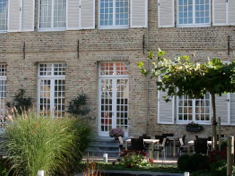 Bed-en-Breakfast-in-Belgie.nl | Bed & Breakfast The Old House ligt in het centrum van het plaatsje Veurne in West-Vlaanderen. Bezoek het Bakkerijmuseum en maak een lange fietstocht door de prachtige landschappen van Veurne. | Veurne | Bed & Breakfast | West-Vlaanderen
