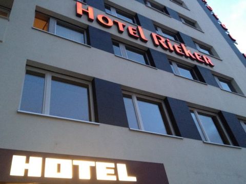 Hotel Rieker Novum Stuttgart Hauptbahnhof in Rieker Novum Stuttgart Hauptbahnhof lasteminute boeken