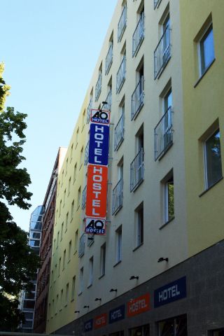 Lees meer... : A o Berlin Hauptbahnhof