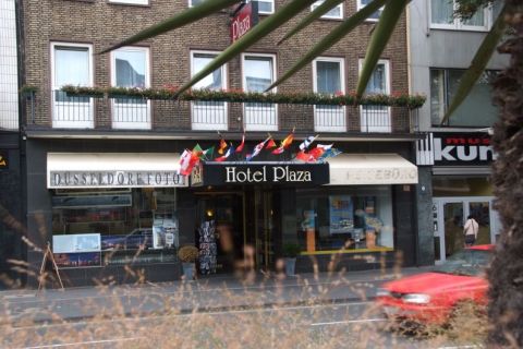 Hotel Centrum Hotel Plaza Dusseldorf Hauptbahnhof in Centrum Hotel Plaza Dusseldorf Hauptbahnhof lasteminute boeken