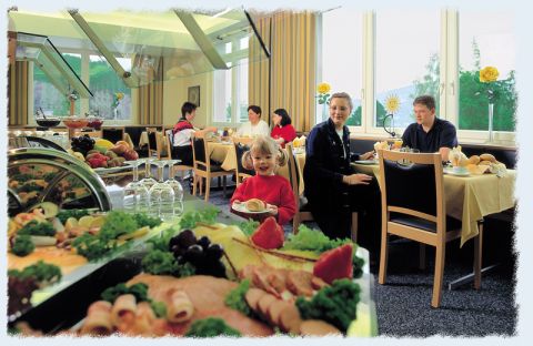 Hennedamm Hotel