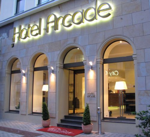 Arcade Hotel