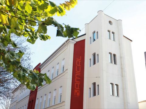 Hotel Amical
