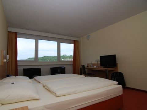Opal Hotel