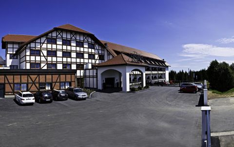 Lees meer... : Lindner Hotel Eifeldorf Grüne Hölle nürburgring