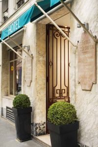 Hotel Paris Est Lafayette