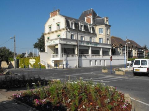 Le Saint Georges Ouistreham