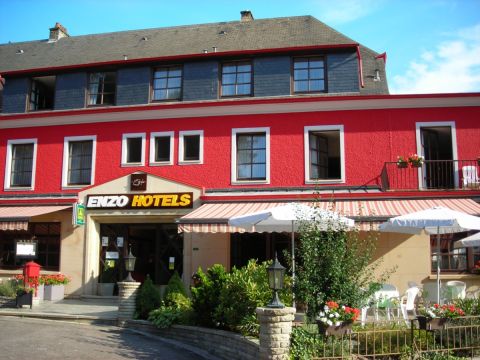 Enzo Hotel