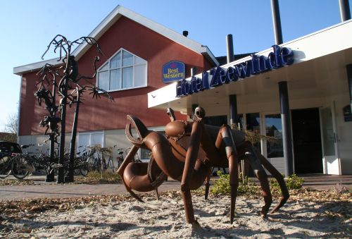 HOTEL ZEEWINDE