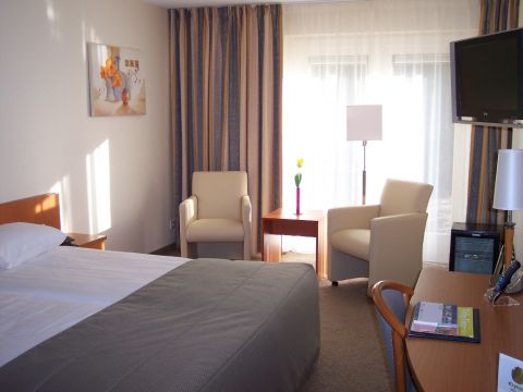 Golden Tulip Garderen Golden Tulip Garderen