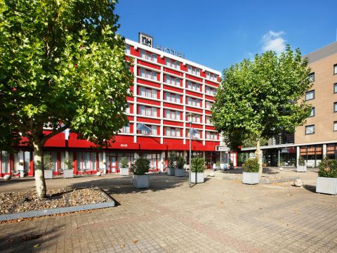 Hotel-043-Maastricht.nl | NH Maastricht bevindt zich nabij het sfeervolle centrum van Maastricht. Dit hotel is de perfecte uitvalsbasis voor een verkenning van deze bourgondische stad aan de Maas. | Maastricht | 043 | Limburg