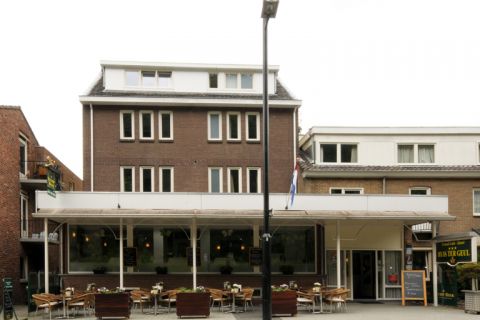 Hotel-043-Maastricht.nl | Dit sfeervolle 3-sterrenhotel vindt u aan de rand van het centrum van Valkenburg. Drie minuutjes wandelen en u staat in het centrum van dit gezellige stadje waar genoeg te beleven is. | Valkenburg | 043 | Limburg