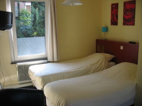 Hotel-043-Maastricht.nl | Motel de Heek ligt in een rustige, landelijke omgeving aan de rand van het gezellige Valkenburg. Dit motel vormt de ideale uitvalsbasis om de verrassende streek te verkennen. | Valkenburg | 043 | Limburg