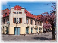 Hotel-043-Maastricht.nl | Hotel den Halder is een klein familiehotel in het centrum van het gezellige Zuid-Limburgse toeristenplaatsje Valkenburg. In de directe omgeving vindt u vele attracties en bezienswaardigheden. | Valkenburg | 043 | Limburg