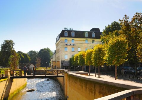 Hotel-043-Maastricht.nl | Het 3-sterren Best Western Hotel Walram ligt aan de oevers van de rivier de Geul op nog geen 2 minuten loopafstand van het centrum van Valkenburg. Het hotel beschikt over een zwembad, sauna en solarium (tegen betaling). | Valkenburg | 043 | Limburg