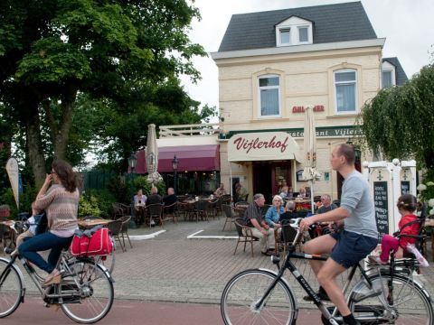 Hotel-043-Maastricht.nl | Hotel Vijlerhof ligt in het hoogste dorp van Nederland; Vijlen. In het Limburgse mergelland kunt u heerlijk wandelen en fietsen en bovendien liggen Valkenburg en het Duitse Aken dichtbij. | Vijlen | 043 | Limburg