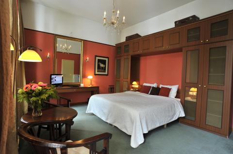 Golden Tulip Mastbosch Hotel