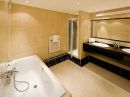 Van der Valk Hotel Akersloot - Badkamer Luxe Kamer