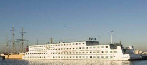 Amstel Botel