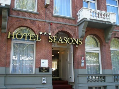 Hotel Seasons