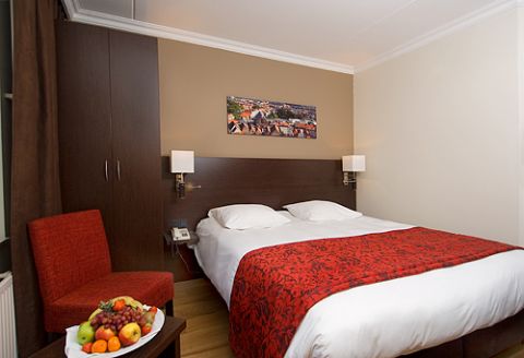 Amadore Hotel Restaurant Arneville