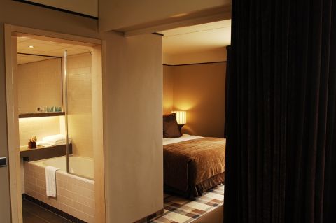Eden Babylon Hotel