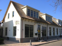 Restaurant-Hotel InTenz in Rijnsaterwoude