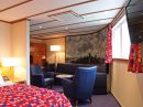 Cruise Hotel