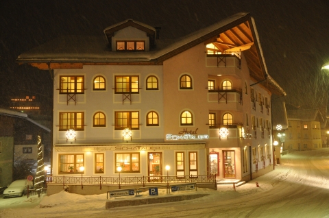 Hotel & Gästehaus Schattauer