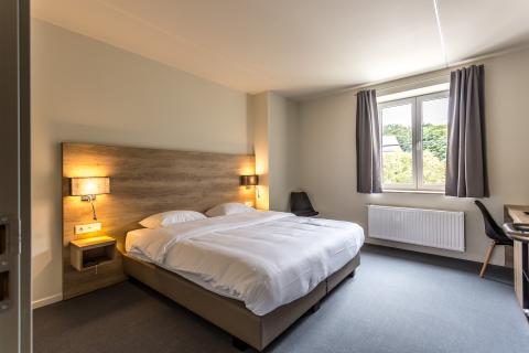 Ambassador Hotel Bosten