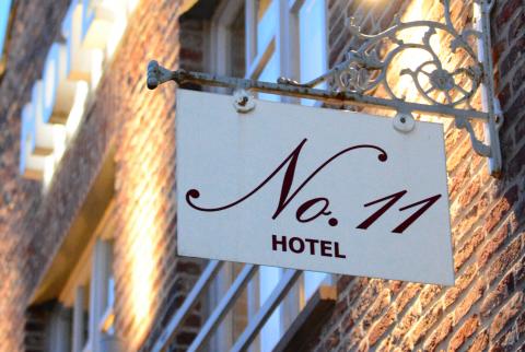 Hotel No. 11