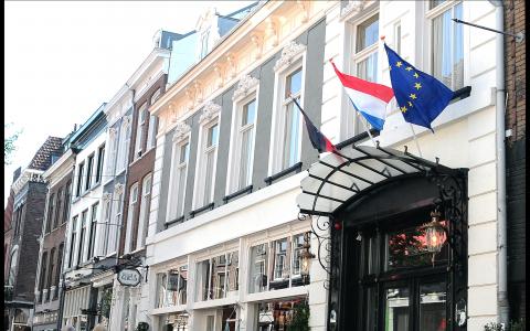 Hotel De Gulden Waagen