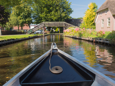 Secret Hotel omgeving Giethoorn 3*