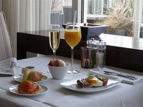 Hotel Hogerhuys