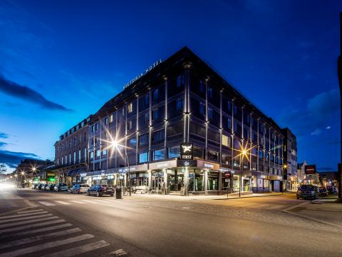 First Hotel Victoria