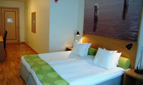 CITY HOTEL, Fam Ericssons