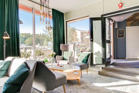 First Hotel Brommaplan