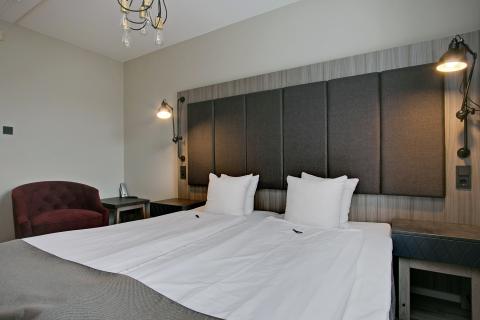First Hotel Brommaplan